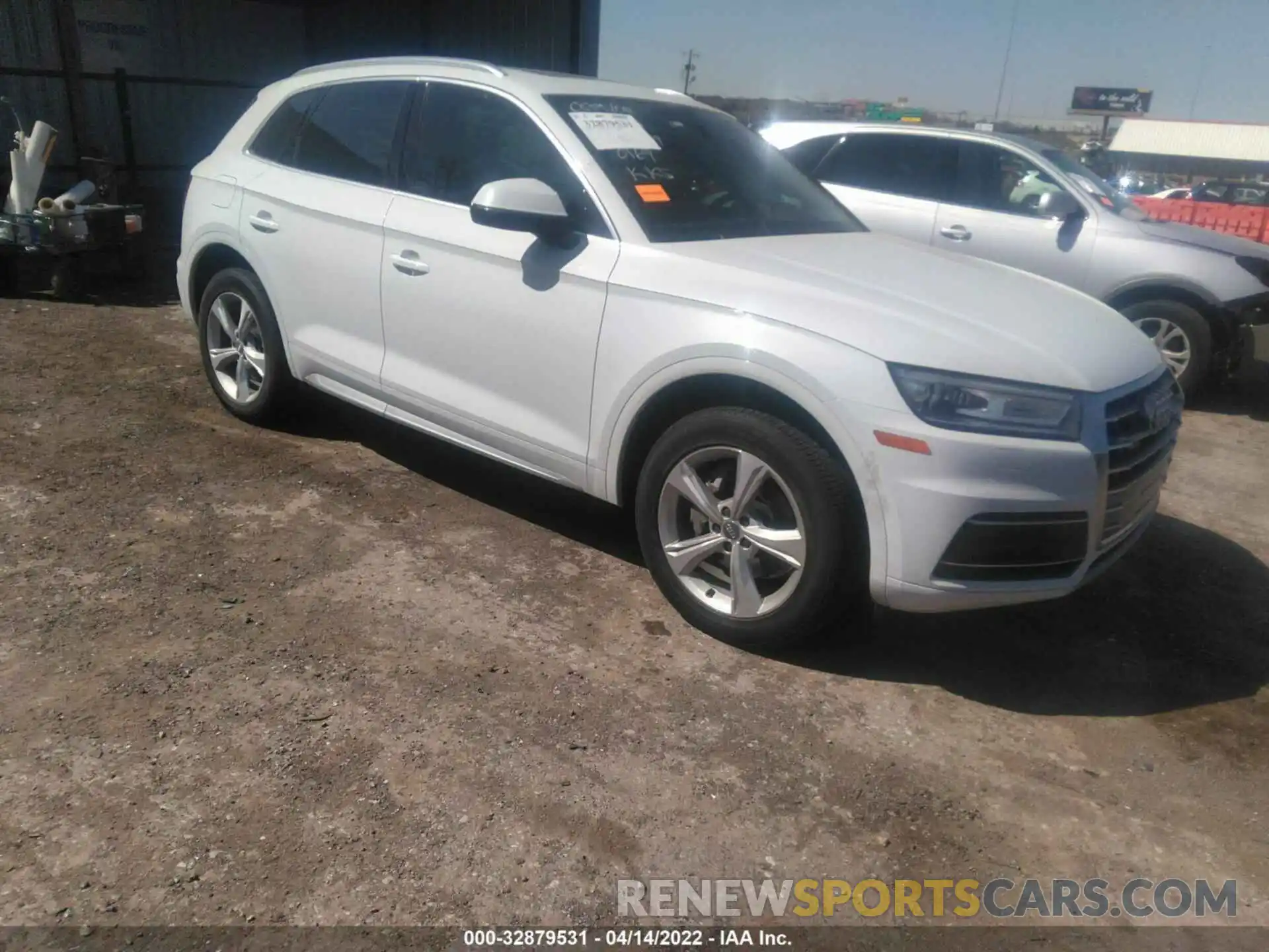 1 Photograph of a damaged car WA1ANAFY2L2040169 AUDI Q5 2020