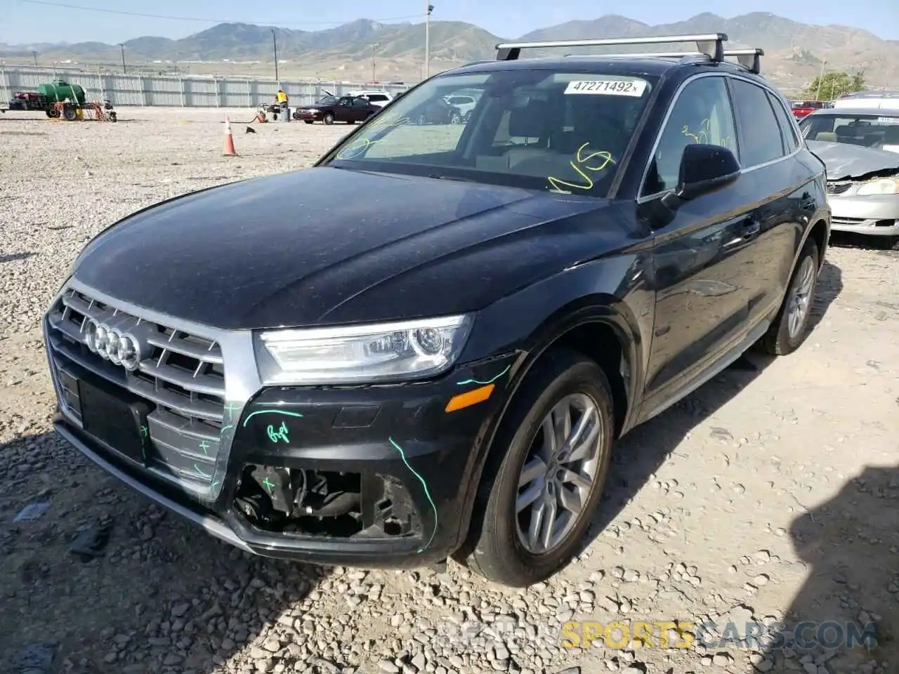 2 Фотография поврежденного автомобиля WA1ANAFY2L2043914 AUDI Q5 2020