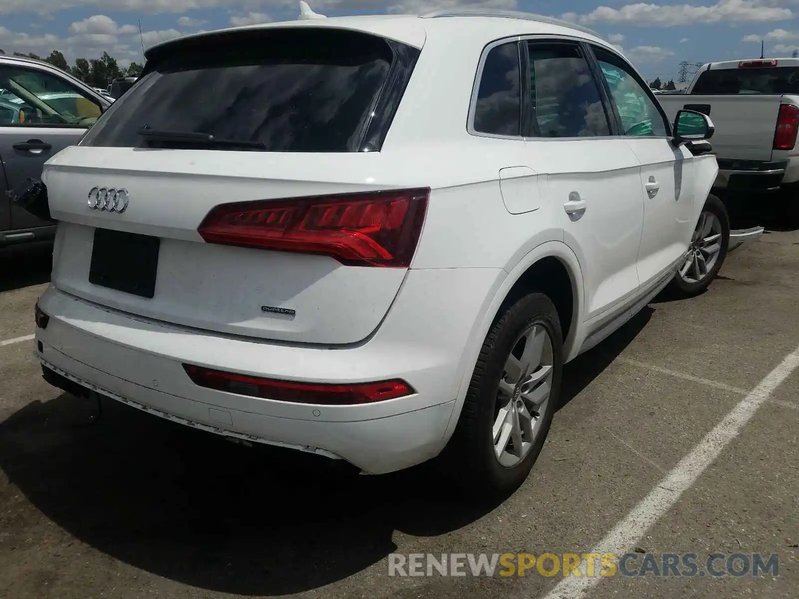 4 Фотография поврежденного автомобиля WA1ANAFY2L2056162 AUDI Q5 2020