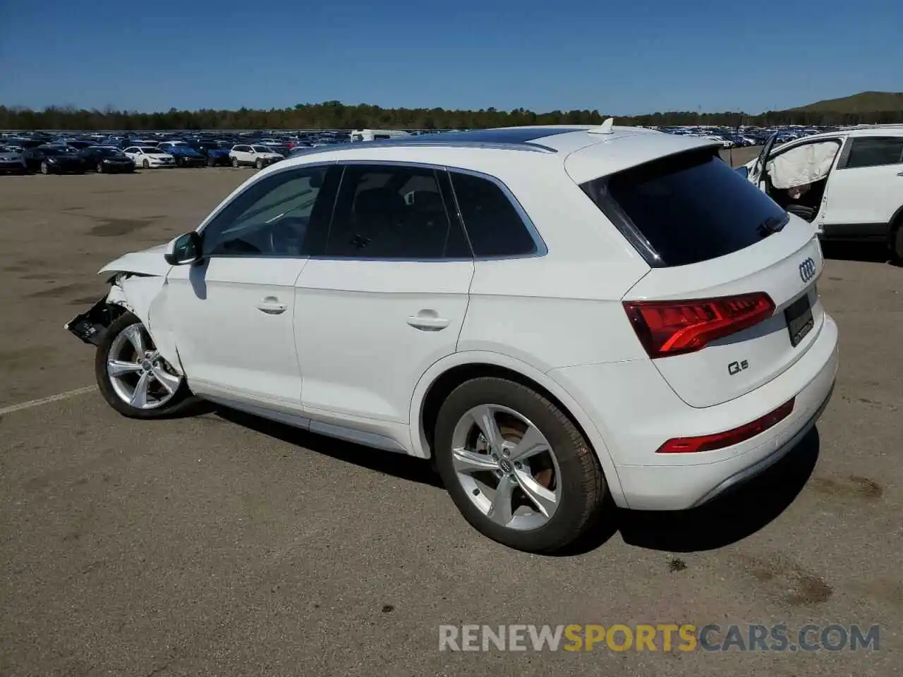 2 Фотография поврежденного автомобиля WA1ANAFY2L2064231 AUDI Q5 2020