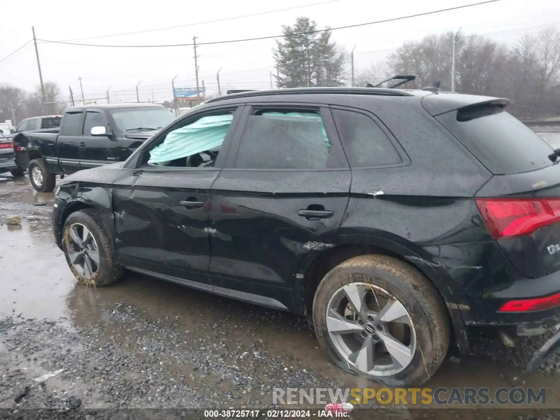 14 Фотография поврежденного автомобиля WA1ANAFY2L2076198 AUDI Q5 2020