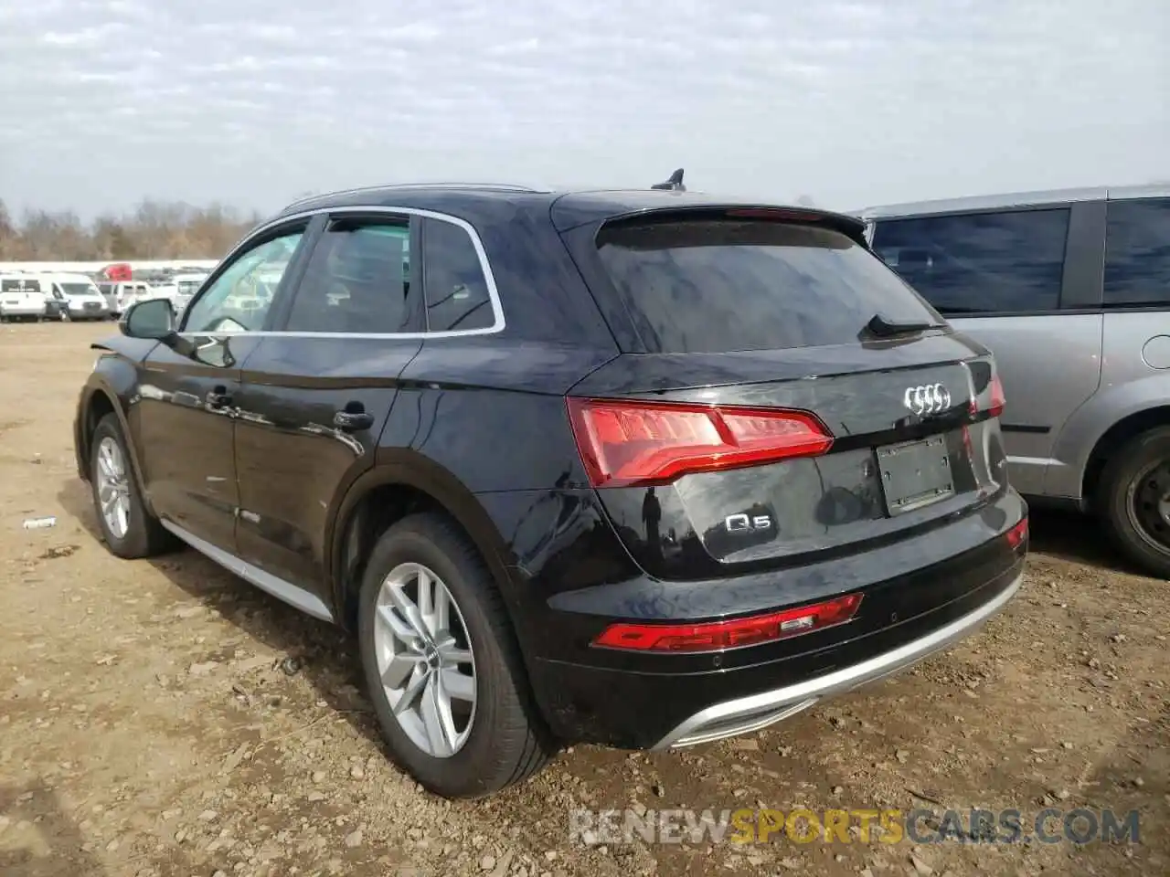 3 Фотография поврежденного автомобиля WA1ANAFY2L2092756 AUDI Q5 2020