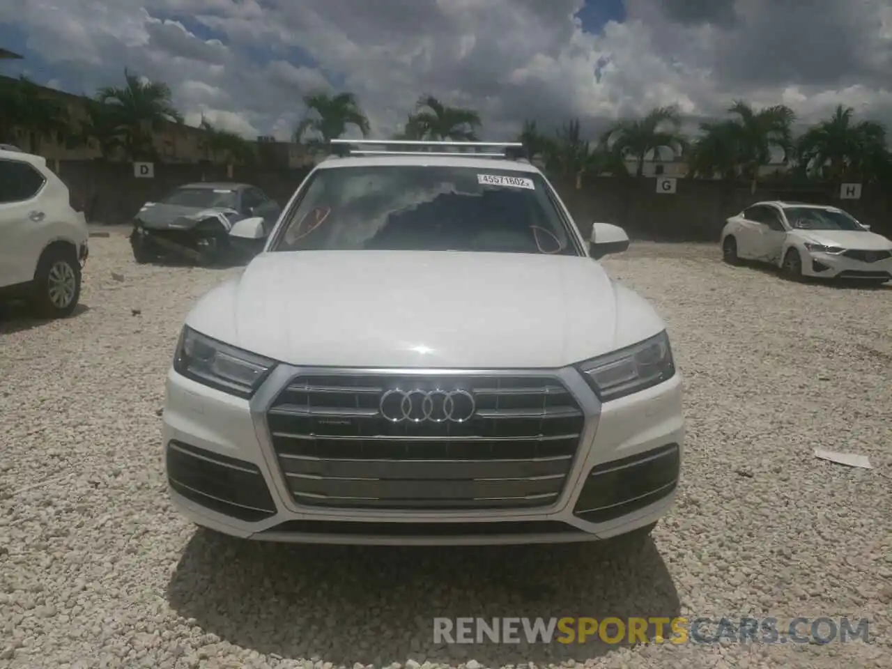 9 Photograph of a damaged car WA1ANAFY3L2019296 AUDI Q5 2020