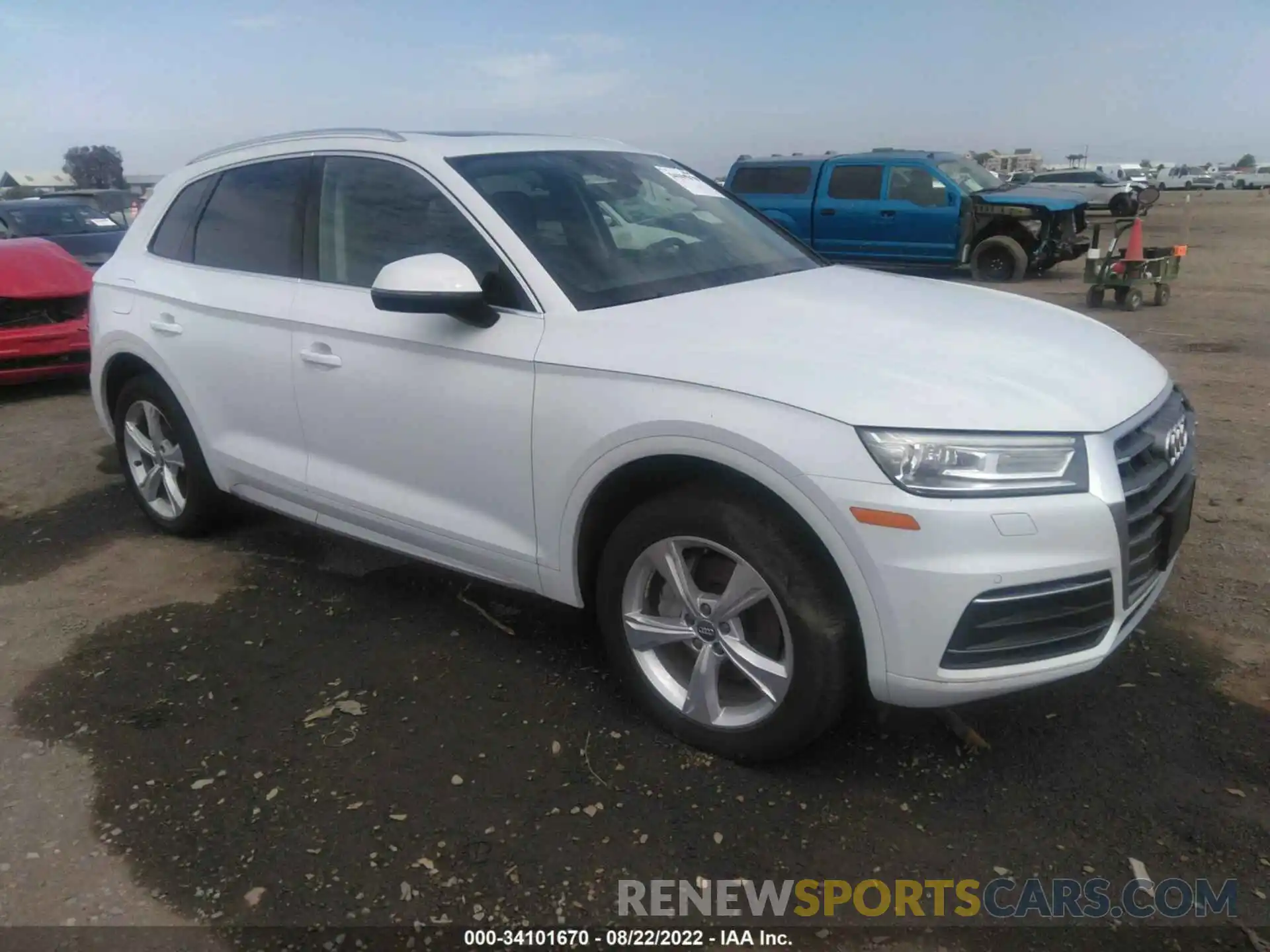 1 Photograph of a damaged car WA1ANAFY3L2020304 AUDI Q5 2020