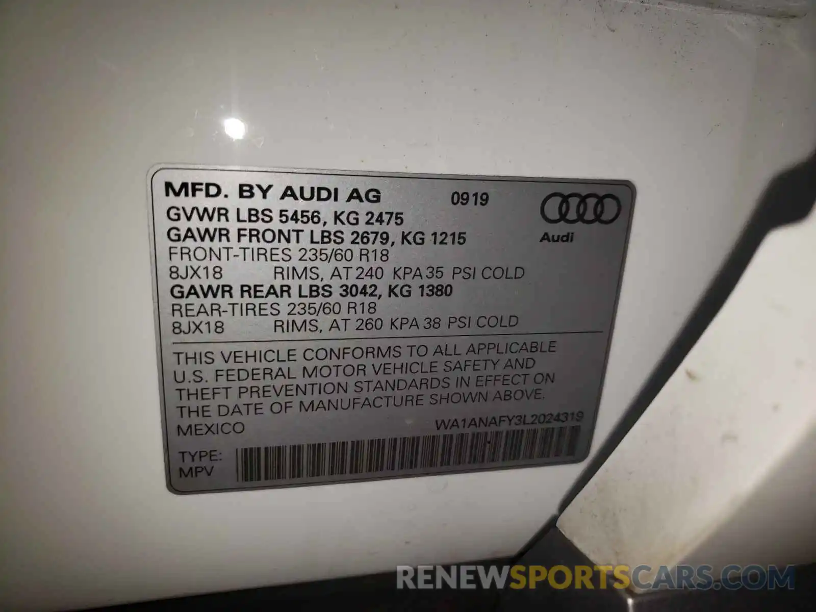 10 Photograph of a damaged car WA1ANAFY3L2024319 AUDI Q5 2020