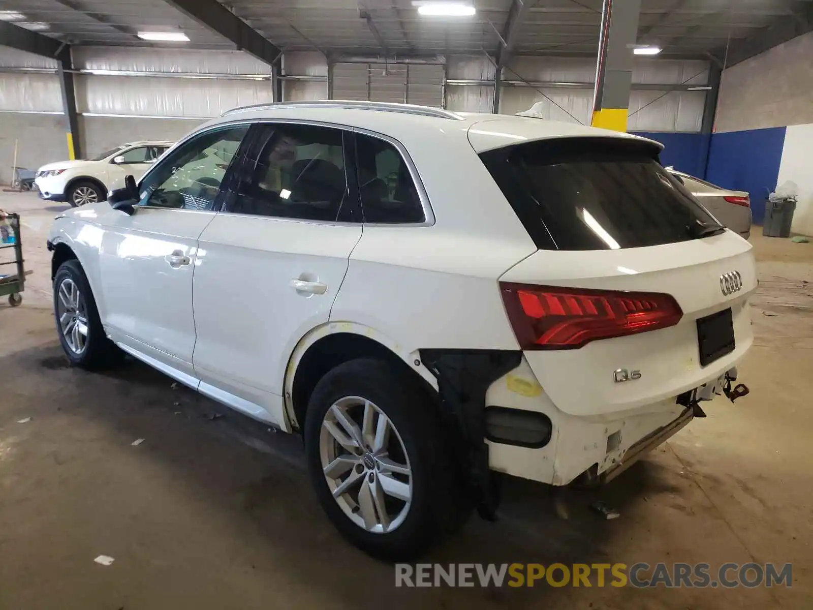 3 Фотография поврежденного автомобиля WA1ANAFY3L2024319 AUDI Q5 2020