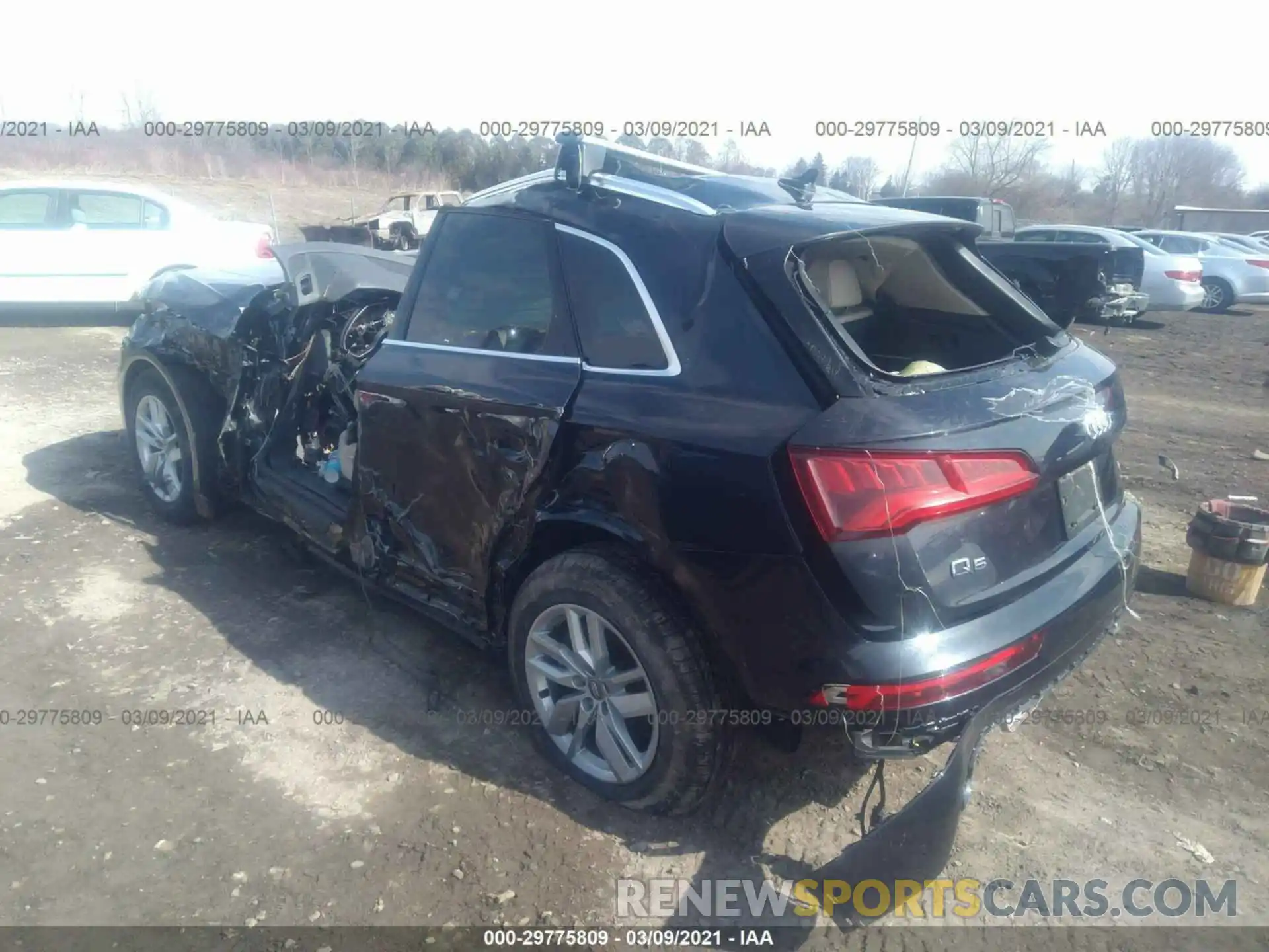 3 Фотография поврежденного автомобиля WA1ANAFY3L2024367 AUDI Q5 2020