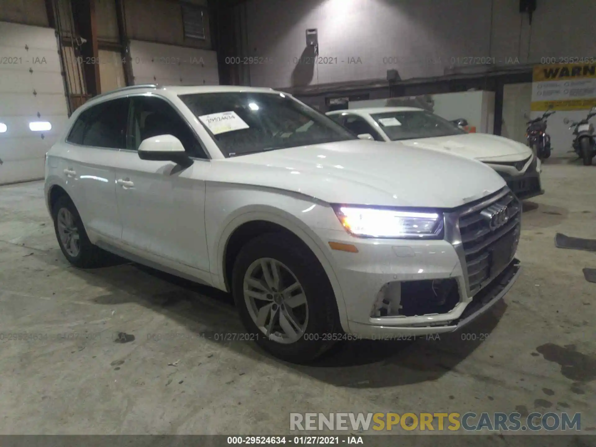 1 Photograph of a damaged car WA1ANAFY3L2025566 AUDI Q5 2020