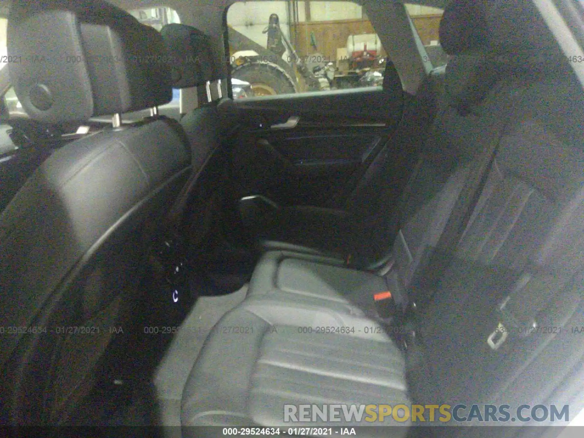 8 Photograph of a damaged car WA1ANAFY3L2025566 AUDI Q5 2020