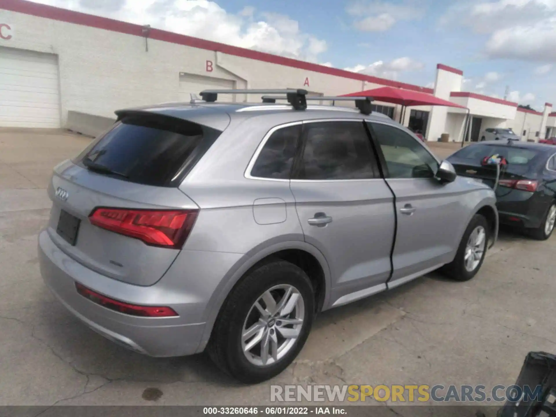 4 Фотография поврежденного автомобиля WA1ANAFY3L2060382 AUDI Q5 2020