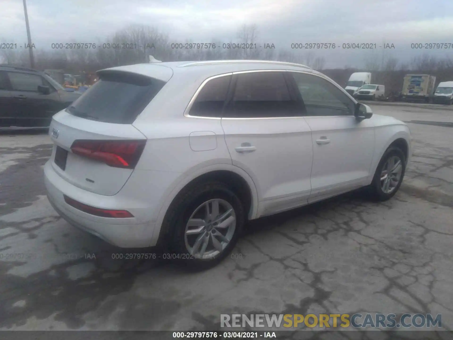 4 Фотография поврежденного автомобиля WA1ANAFY3L2062455 AUDI Q5 2020