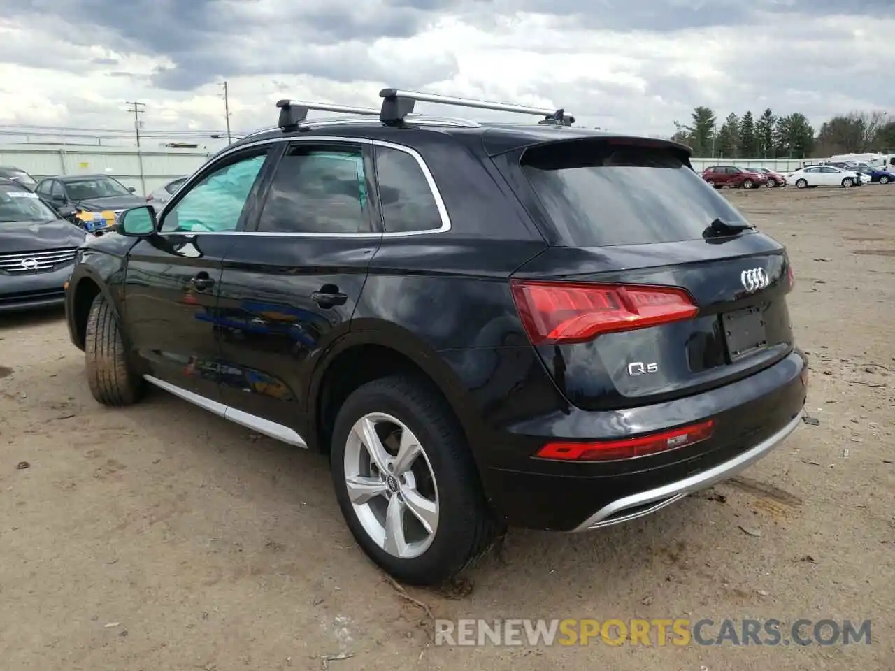 3 Фотография поврежденного автомобиля WA1ANAFY3L2070572 AUDI Q5 2020