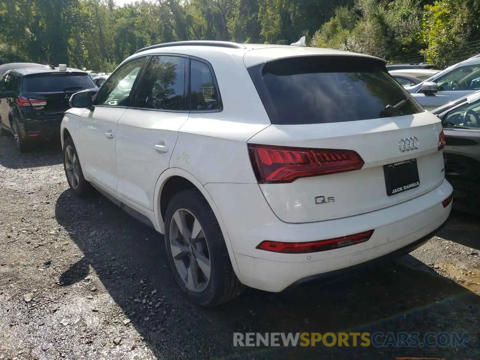 3 Photograph of a damaged car WA1ANAFY3L2078171 AUDI Q5 2020