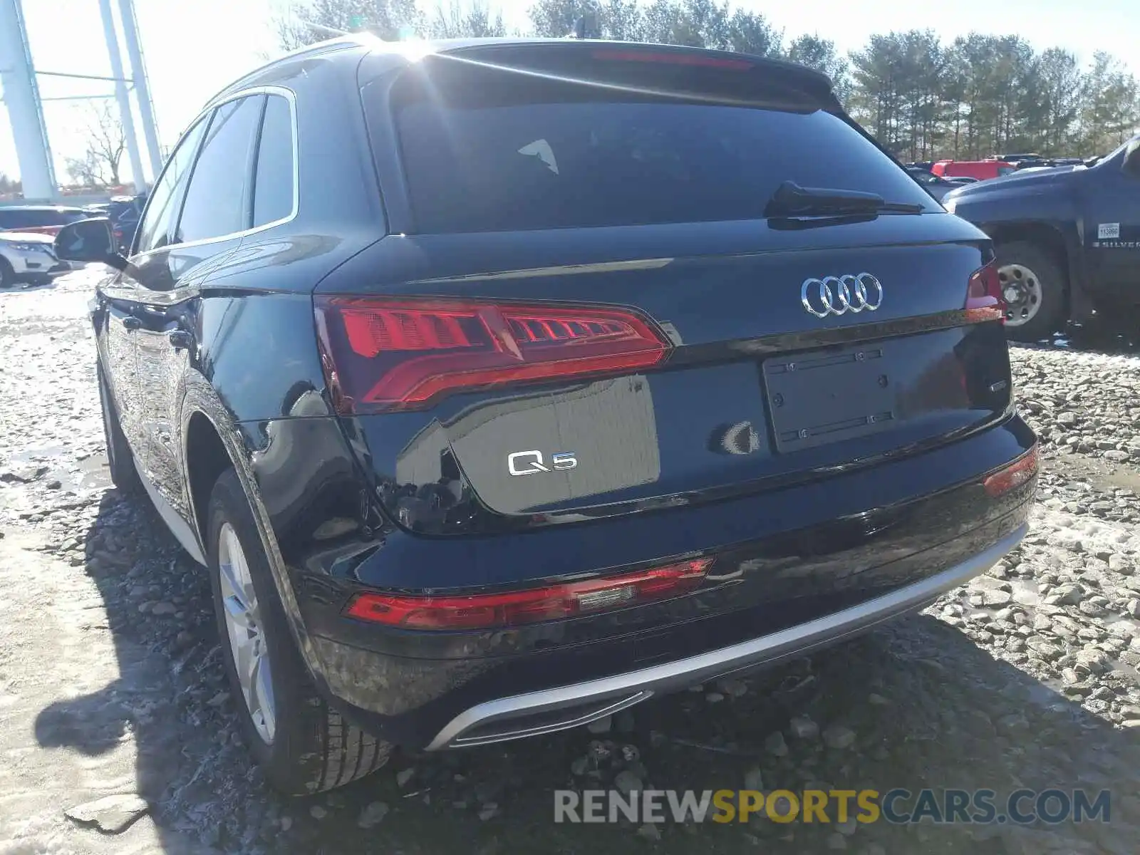 3 Photograph of a damaged car WA1ANAFY3L2094340 AUDI Q5 2020