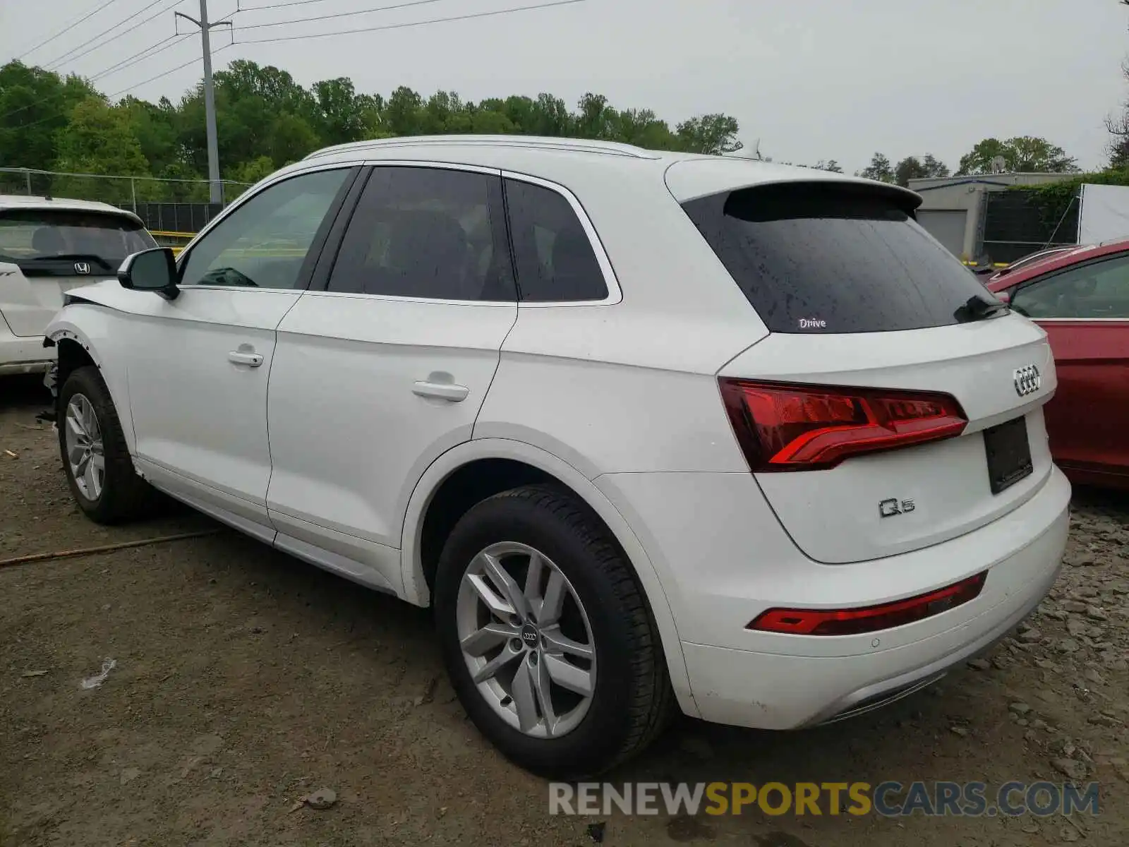 3 Фотография поврежденного автомобиля WA1ANAFY3L2115932 AUDI Q5 2020