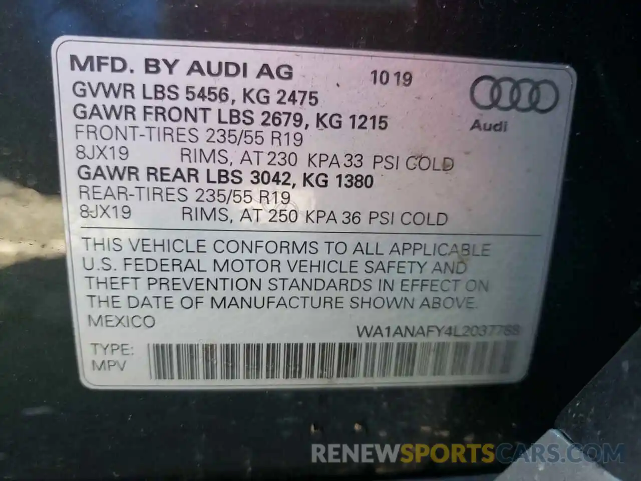 10 Photograph of a damaged car WA1ANAFY4L2037788 AUDI Q5 2020