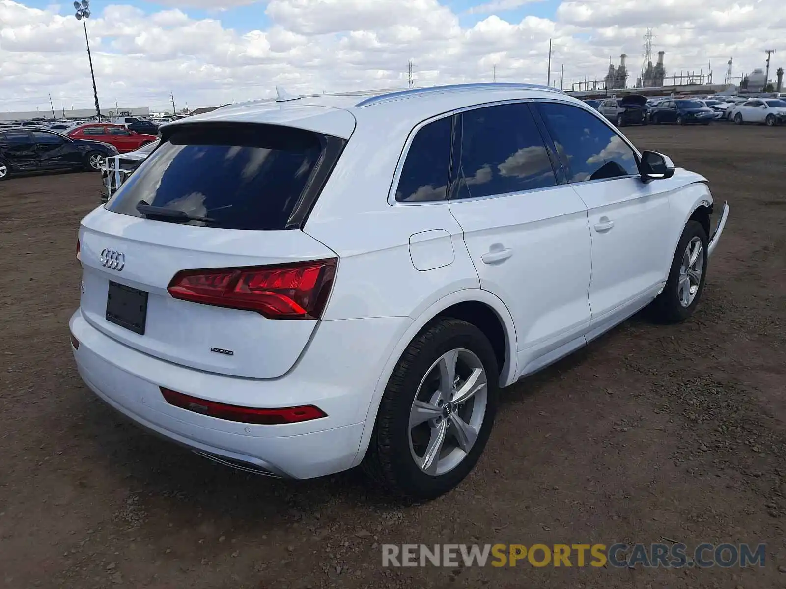 4 Фотография поврежденного автомобиля WA1ANAFY4L2064473 AUDI Q5 2020