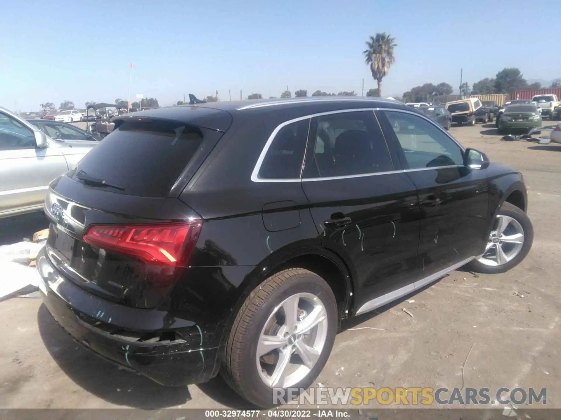 4 Фотография поврежденного автомобиля WA1ANAFY4L2067017 AUDI Q5 2020