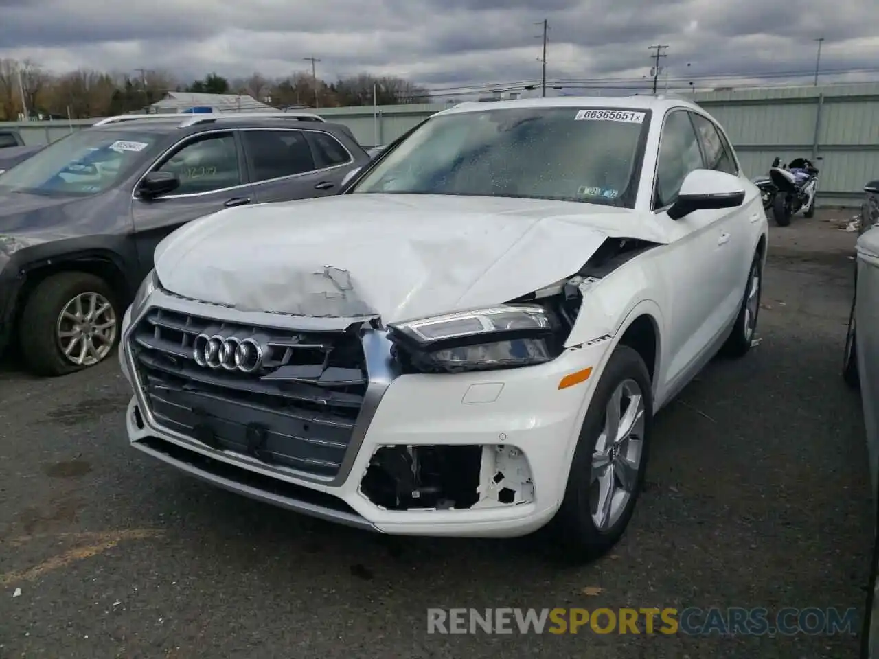 9 Photograph of a damaged car WA1ANAFY4L2083301 AUDI Q5 2020