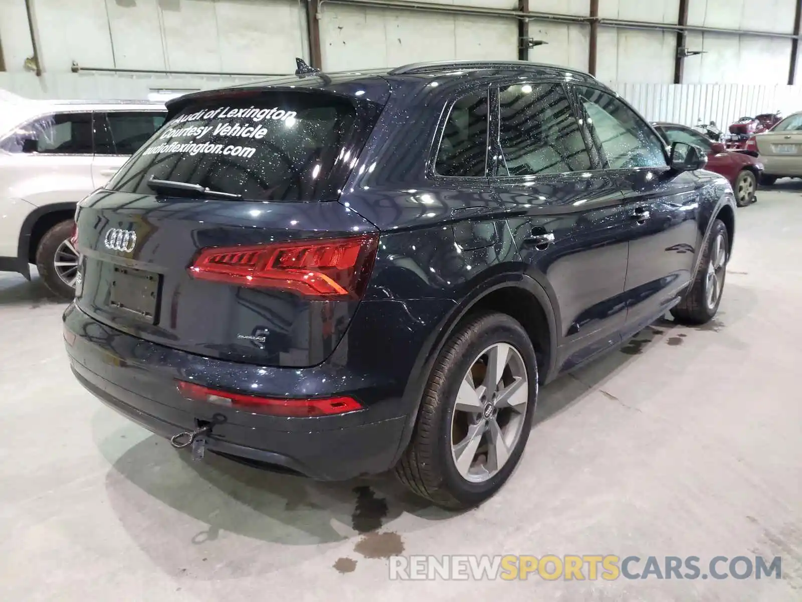 4 Photograph of a damaged car WA1ANAFY4L2101537 AUDI Q5 2020