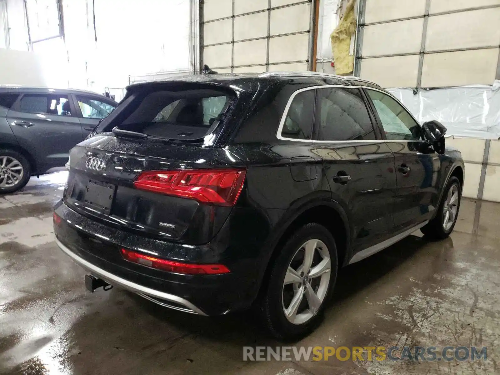 4 Фотография поврежденного автомобиля WA1ANAFY4L2104468 AUDI Q5 2020