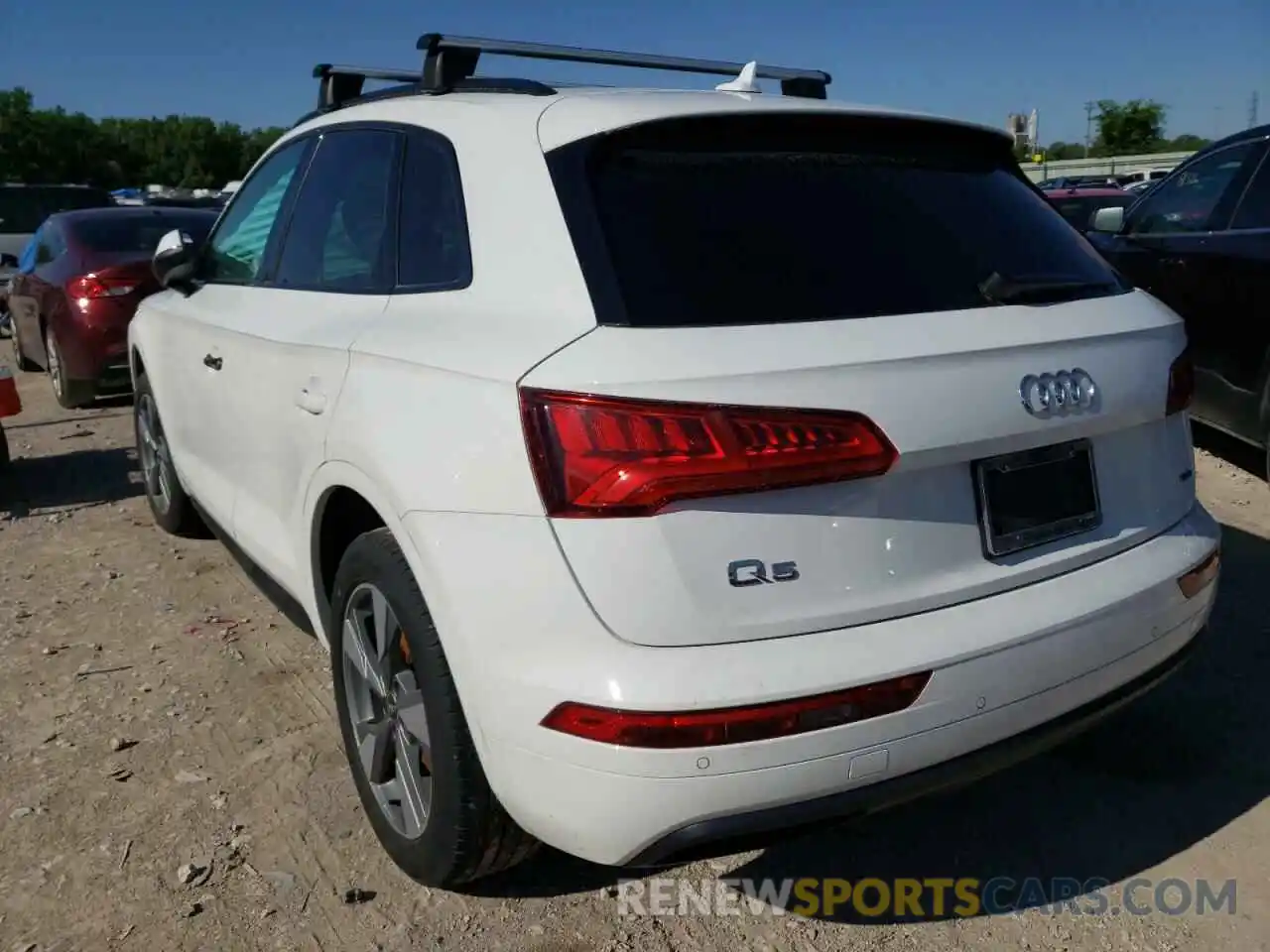 3 Фотография поврежденного автомобиля WA1ANAFY4L2121125 AUDI Q5 2020