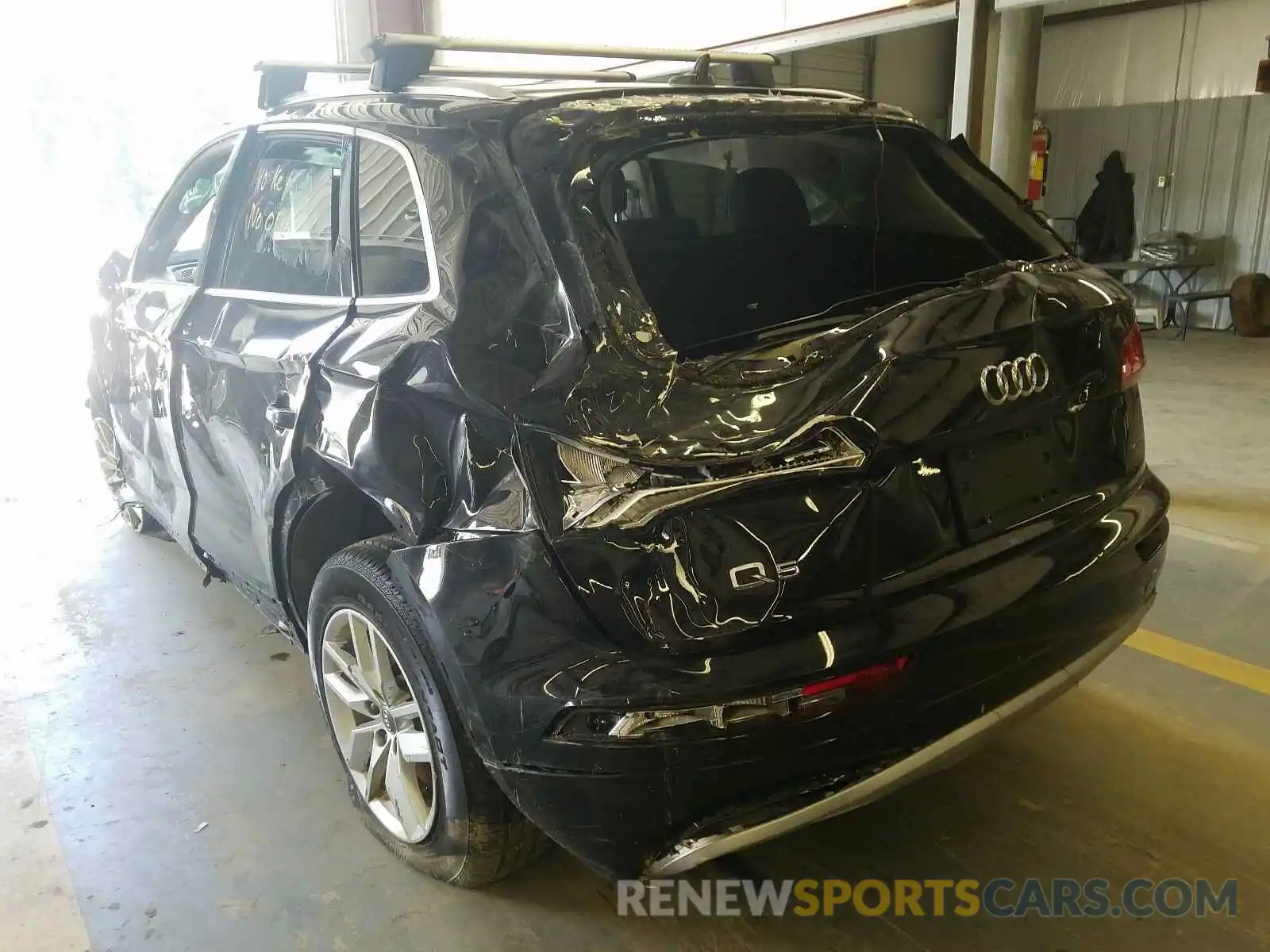 3 Фотография поврежденного автомобиля WA1ANAFY5L2019235 AUDI Q5 2020