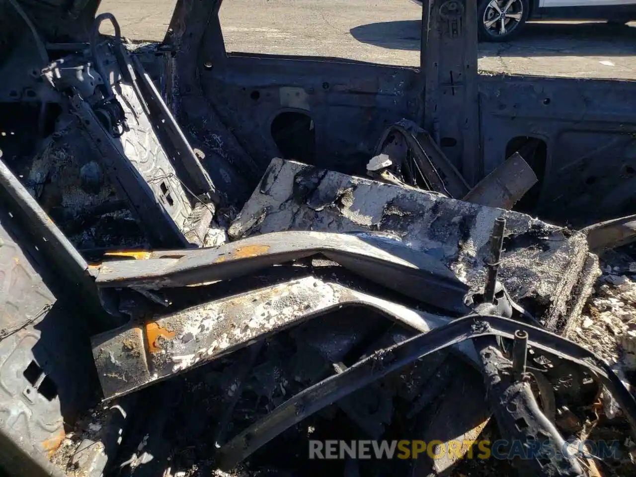 6 Photograph of a damaged car WA1ANAFY5L2021390 AUDI Q5 2020