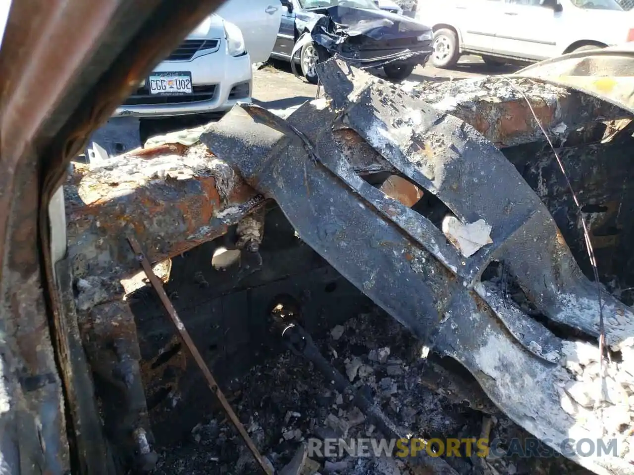 8 Photograph of a damaged car WA1ANAFY5L2021390 AUDI Q5 2020