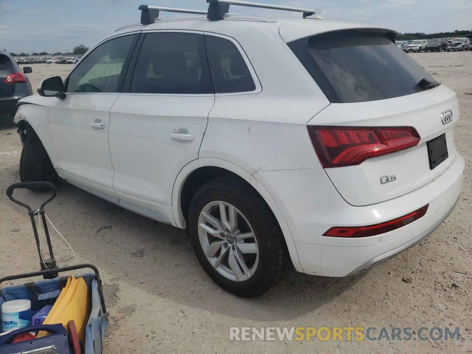 3 Photograph of a damaged car WA1ANAFY5L2041977 AUDI Q5 2020