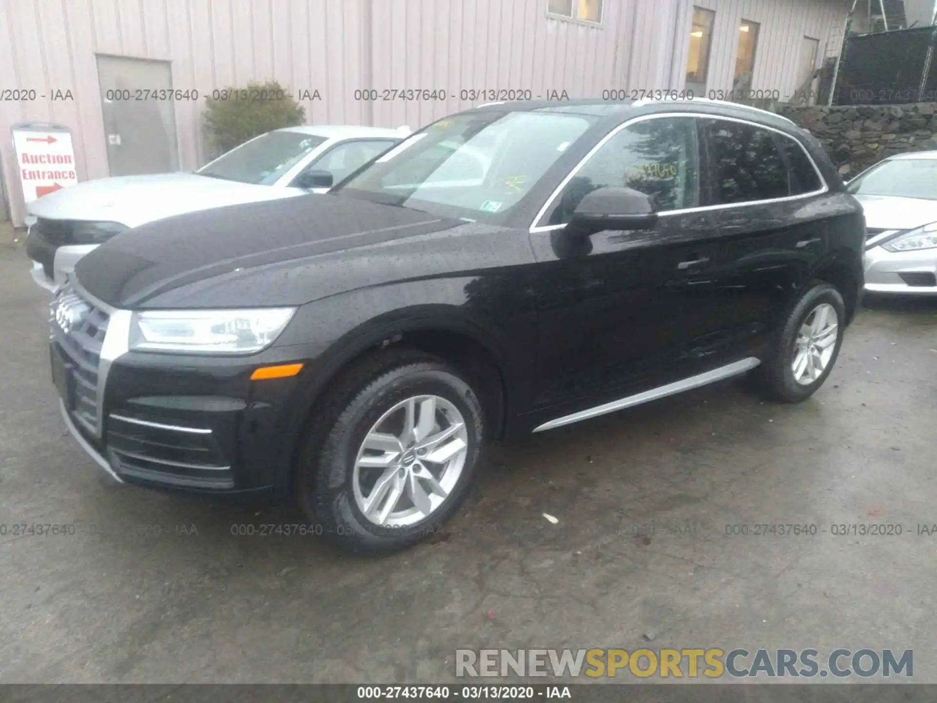 2 Photograph of a damaged car WA1ANAFY5L2044085 AUDI Q5 2020