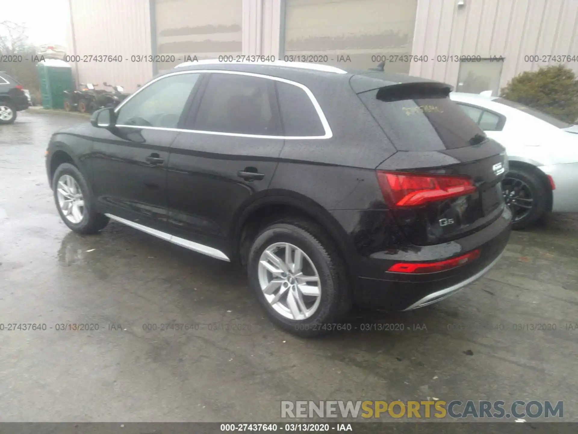 3 Фотография поврежденного автомобиля WA1ANAFY5L2044085 AUDI Q5 2020