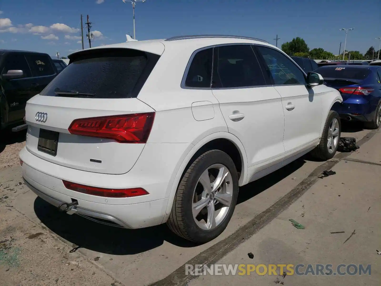 4 Фотография поврежденного автомобиля WA1ANAFY5L2044524 AUDI Q5 2020