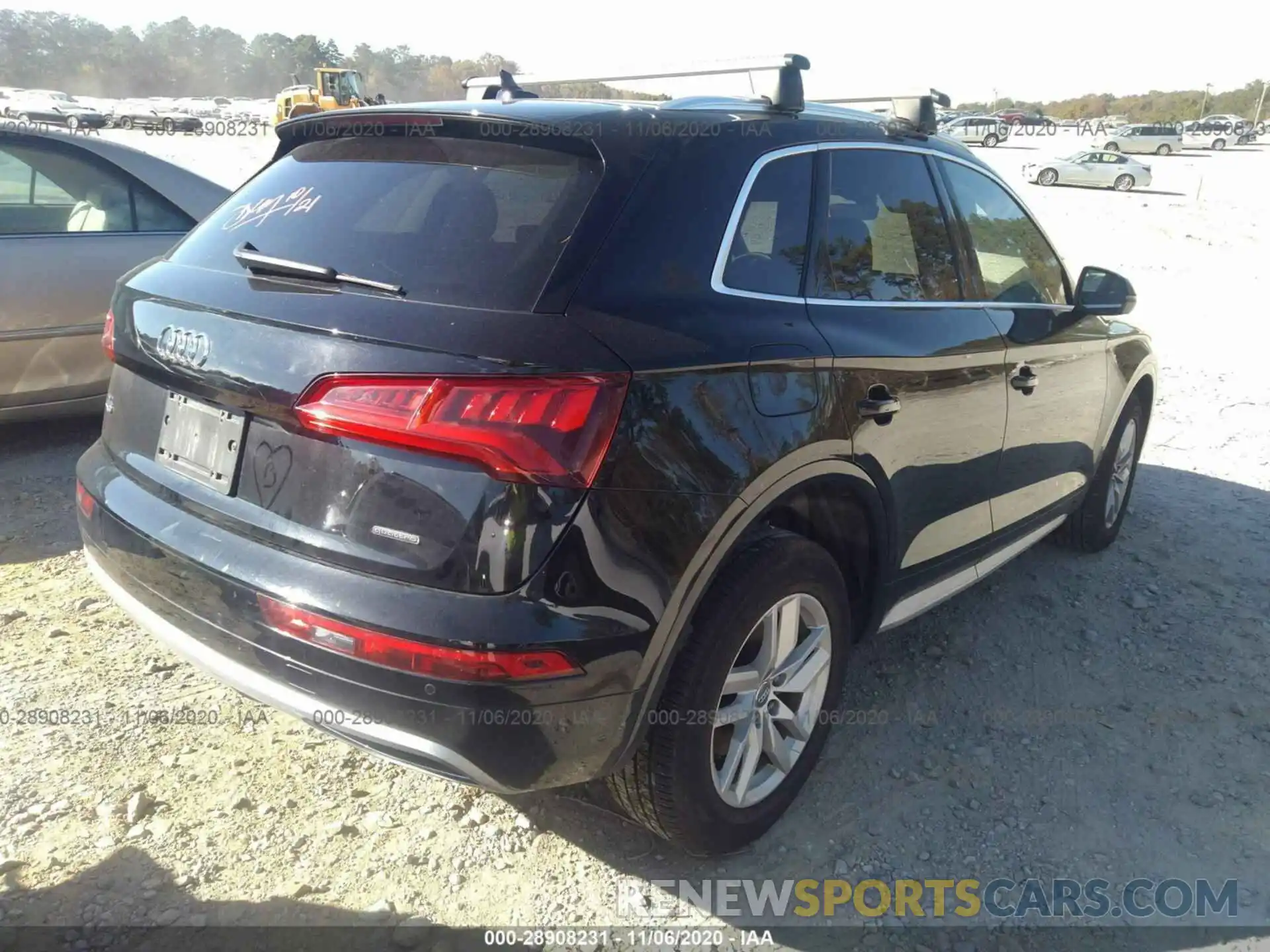 4 Фотография поврежденного автомобиля WA1ANAFY5L2063011 AUDI Q5 2020