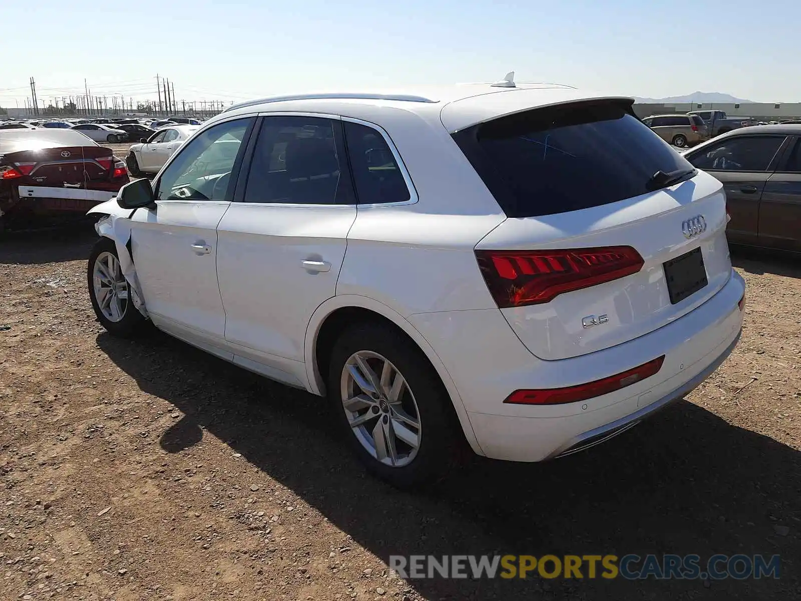 3 Photograph of a damaged car WA1ANAFY5L2064742 AUDI Q5 2020