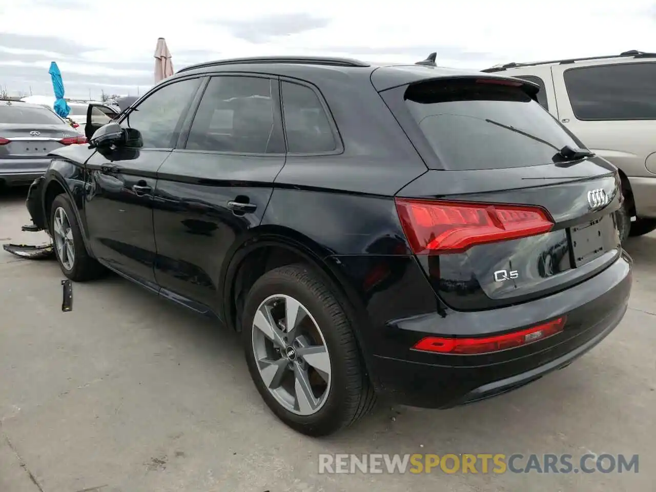 3 Фотография поврежденного автомобиля WA1ANAFY5L2077068 AUDI Q5 2020