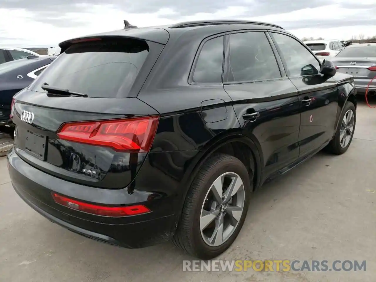 4 Фотография поврежденного автомобиля WA1ANAFY5L2077068 AUDI Q5 2020