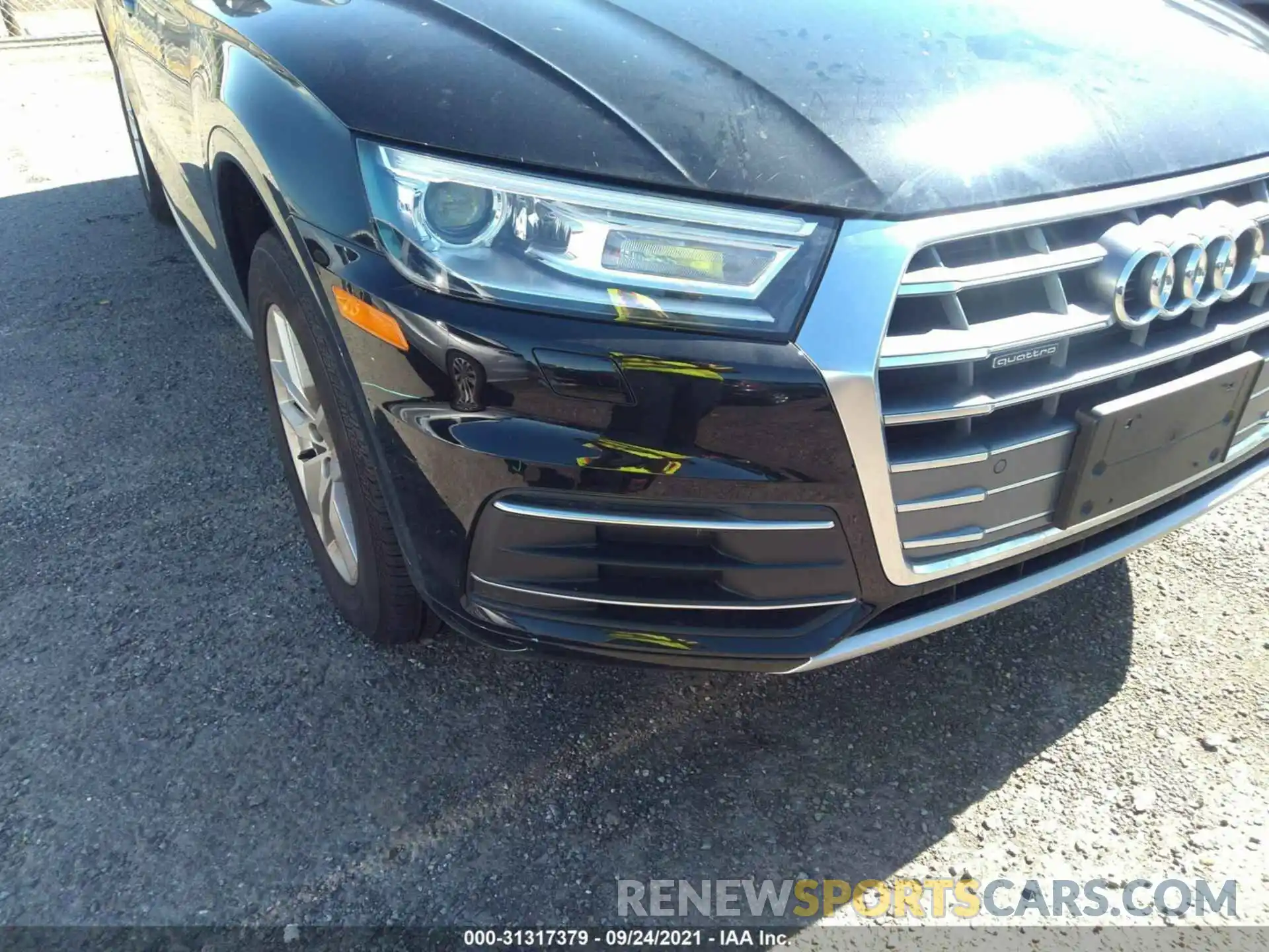 6 Photograph of a damaged car WA1ANAFY5L2103958 AUDI Q5 2020