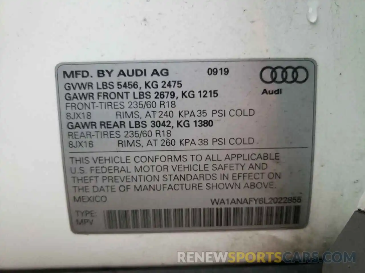 10 Photograph of a damaged car WA1ANAFY6L2022855 AUDI Q5 2020