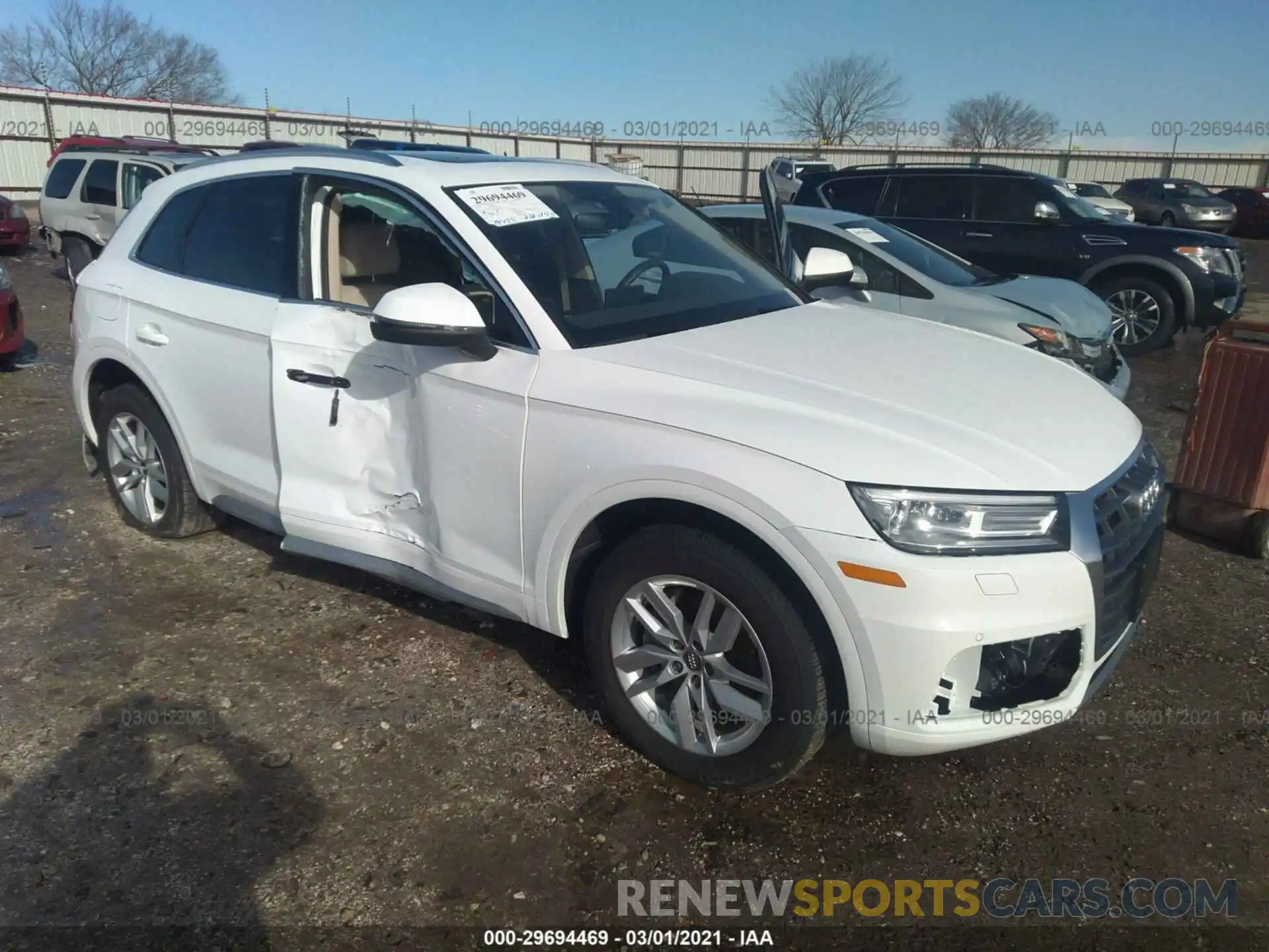 1 Photograph of a damaged car WA1ANAFY6L2026002 AUDI Q5 2020