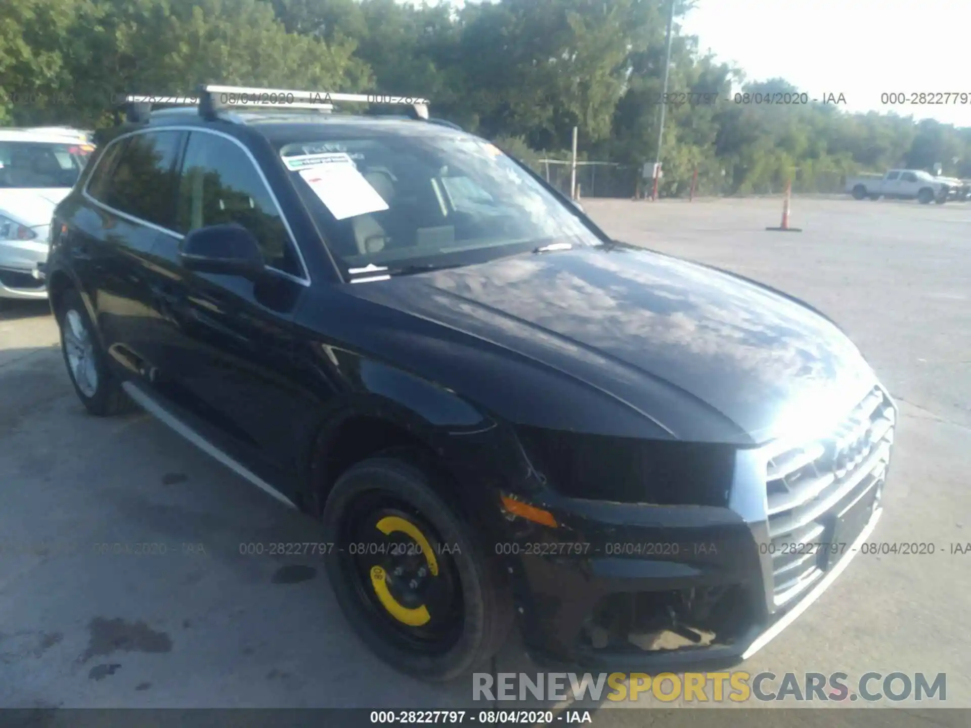 1 Photograph of a damaged car WA1ANAFY6L2032981 AUDI Q5 2020