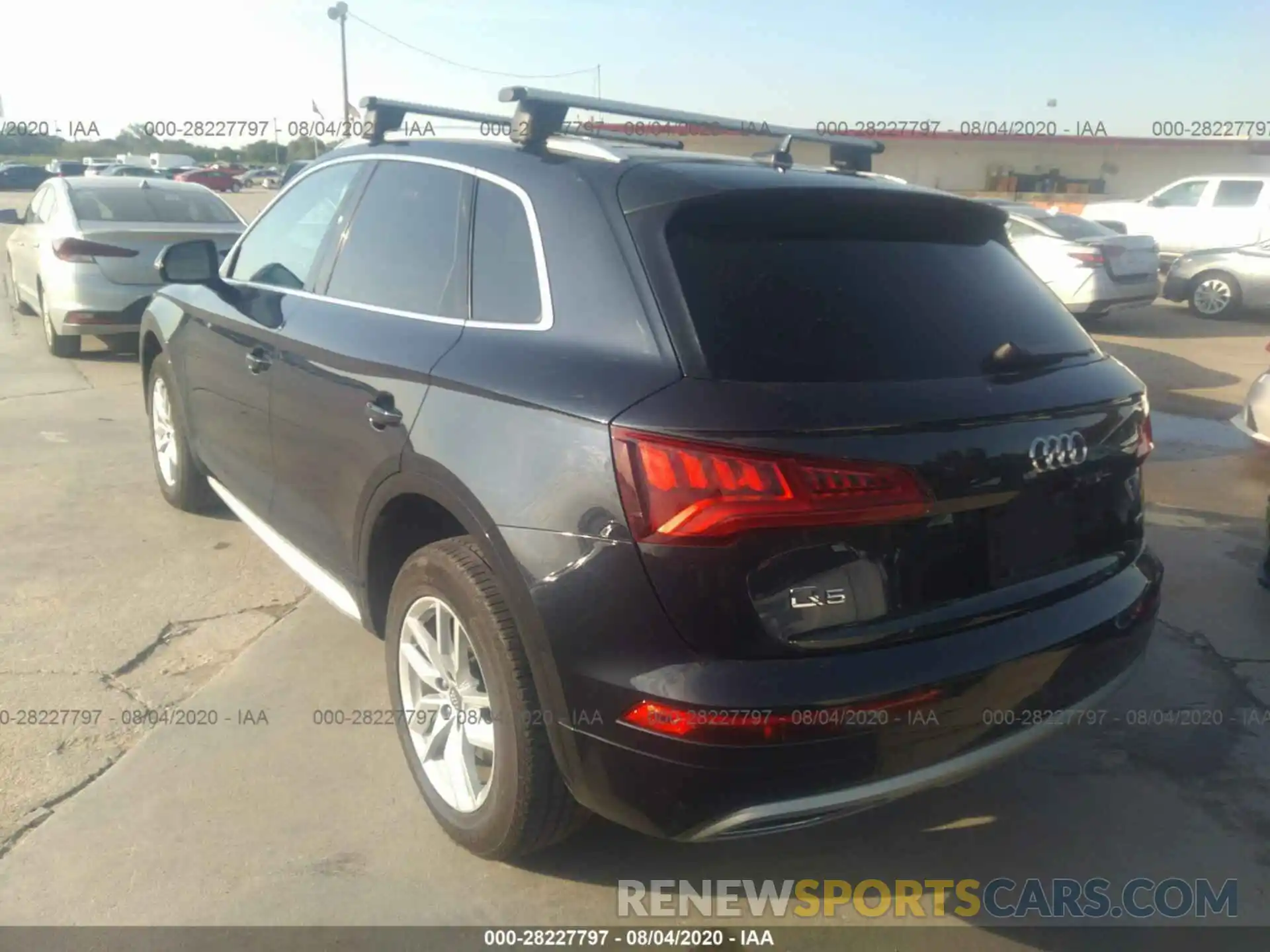 3 Photograph of a damaged car WA1ANAFY6L2032981 AUDI Q5 2020