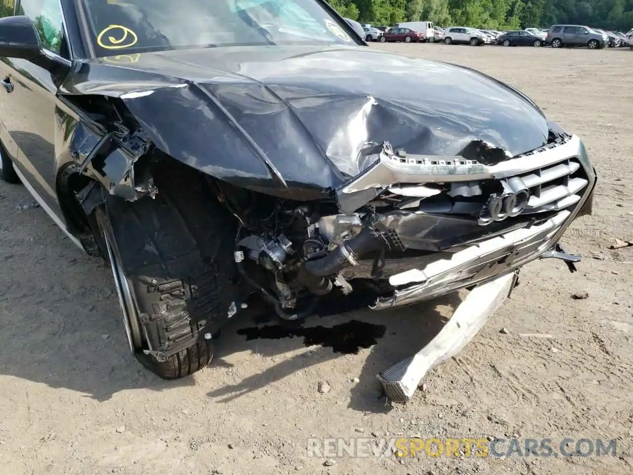 9 Photograph of a damaged car WA1ANAFY6L2038330 AUDI Q5 2020