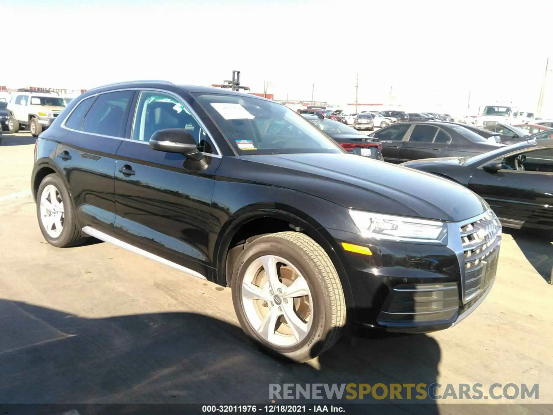 1 Фотография поврежденного автомобиля WA1ANAFY6L2053684 AUDI Q5 2020