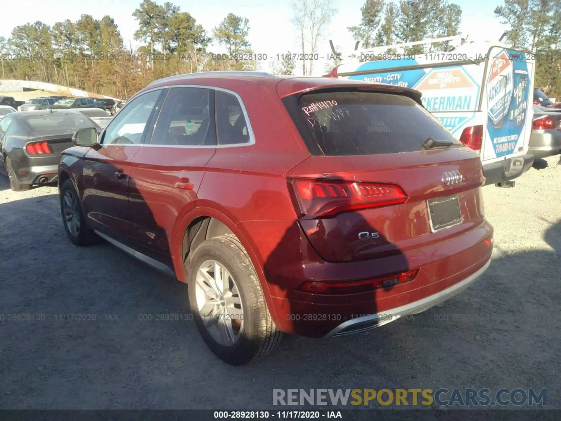 3 Photograph of a damaged car WA1ANAFY6L2061915 AUDI Q5 2020