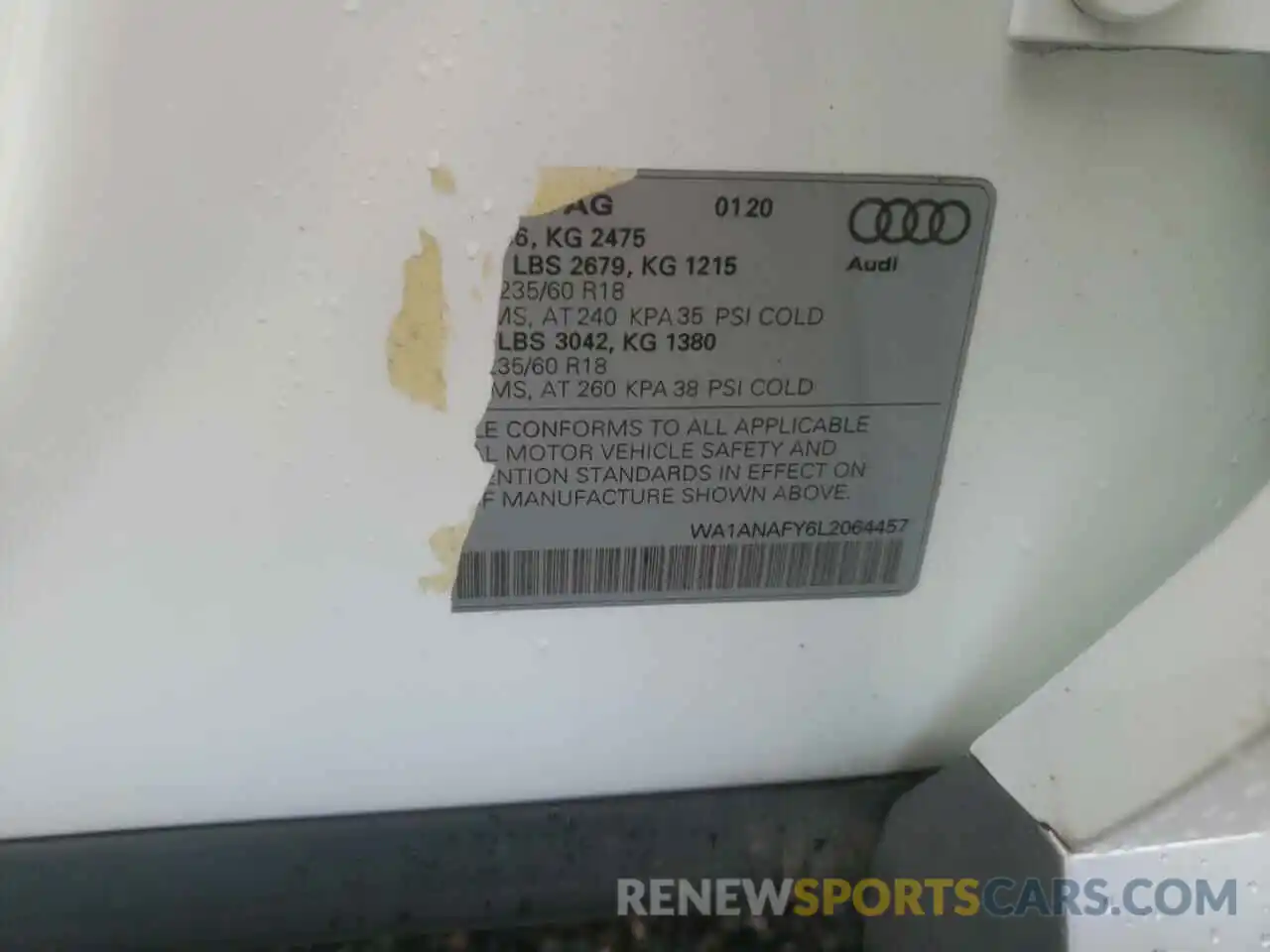 10 Photograph of a damaged car WA1ANAFY6L2064457 AUDI Q5 2020