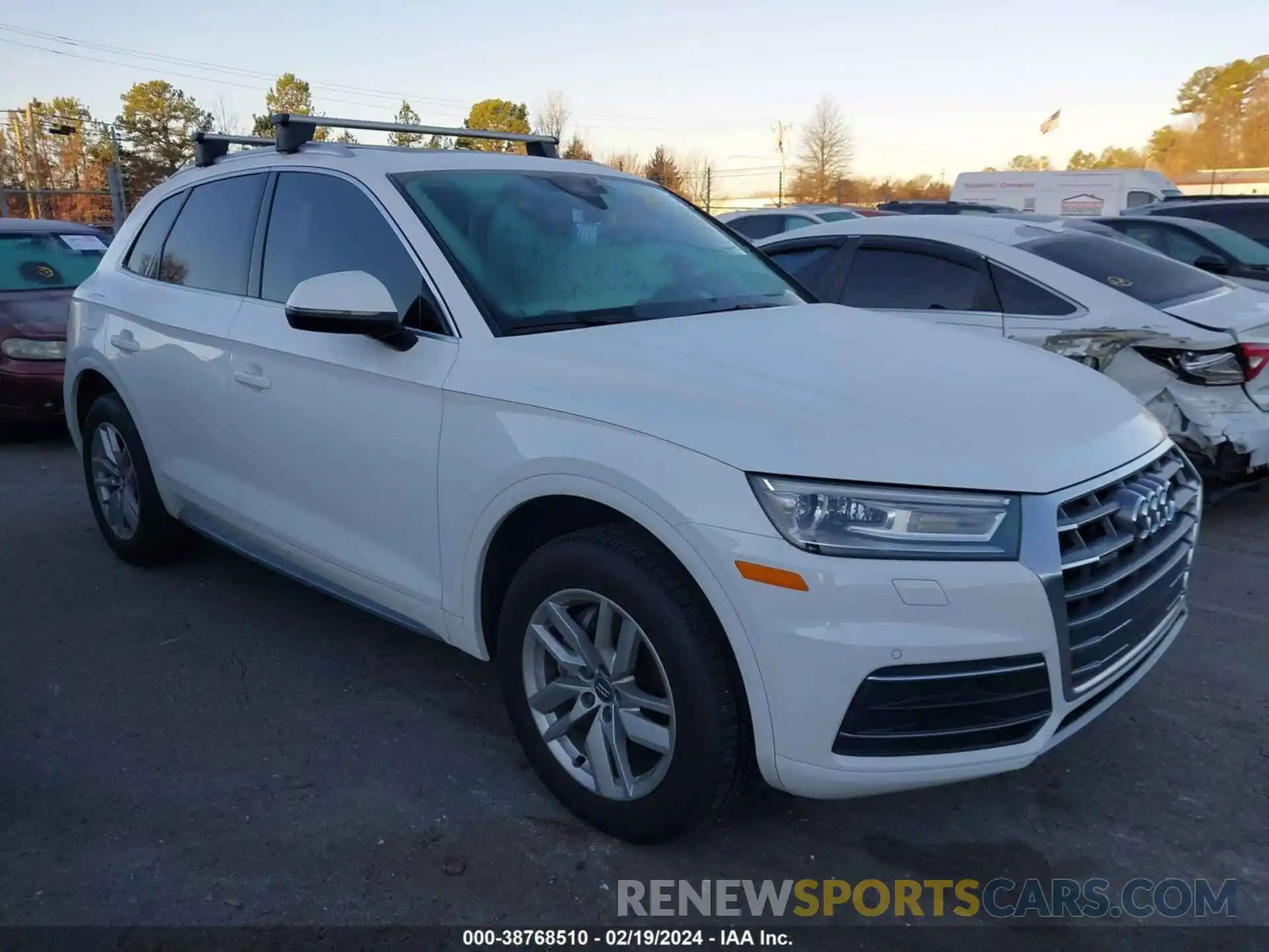 1 Photograph of a damaged car WA1ANAFY6L2066015 AUDI Q5 2020