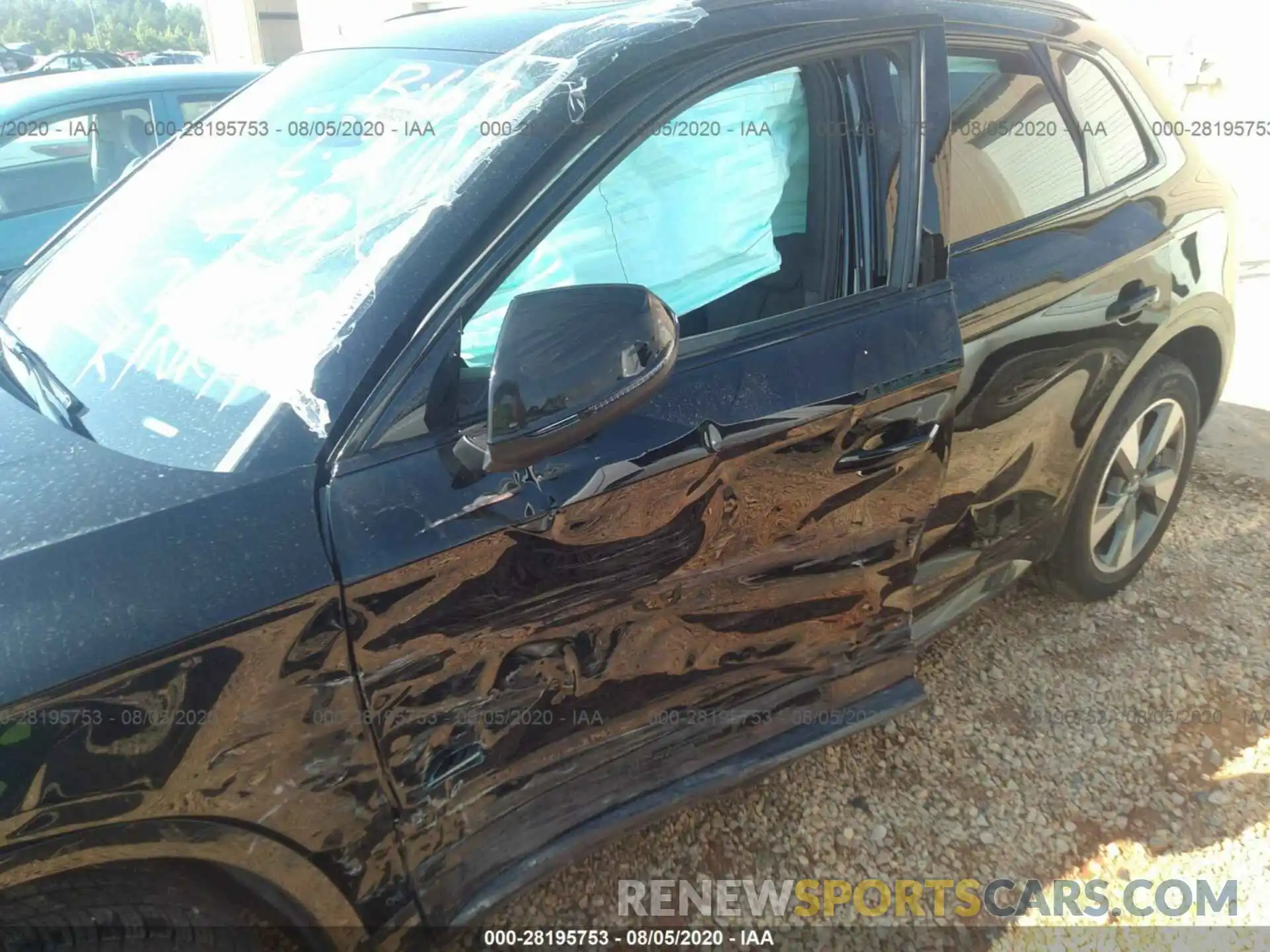 6 Photograph of a damaged car WA1ANAFY6L2081419 AUDI Q5 2020