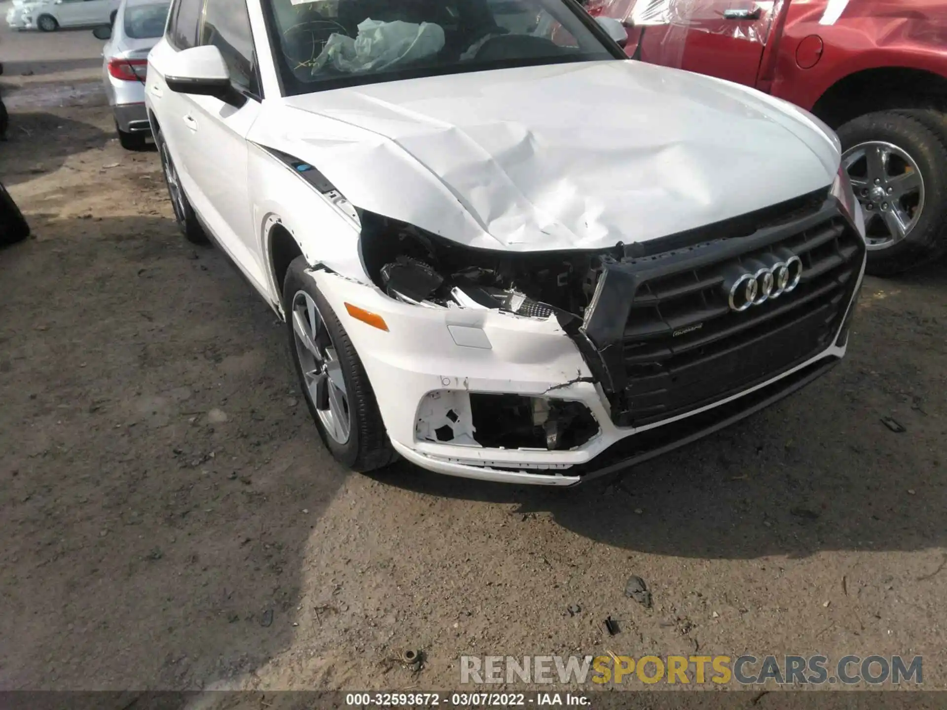 6 Фотография поврежденного автомобиля WA1ANAFY6L2084093 AUDI Q5 2020