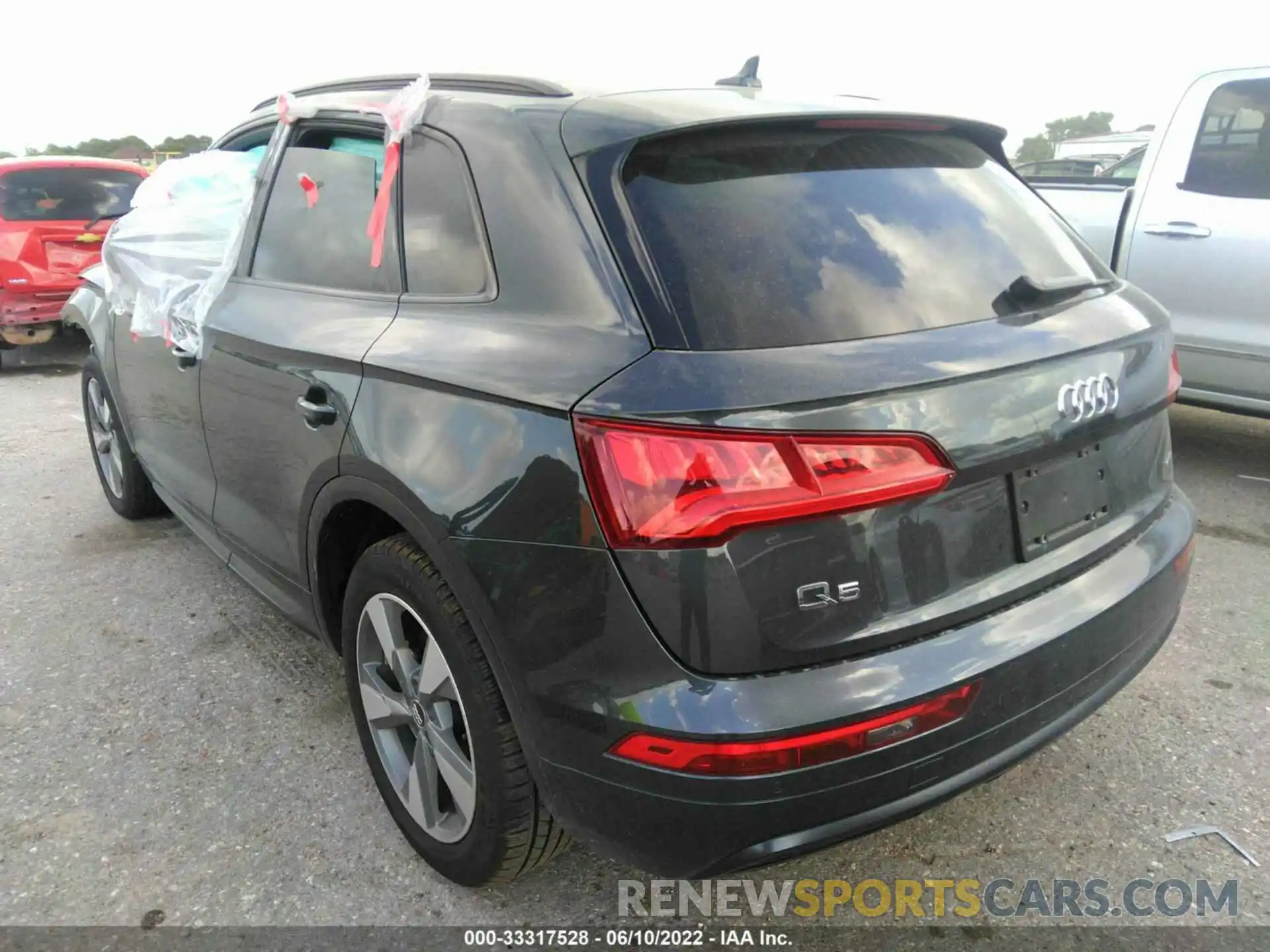 3 Фотография поврежденного автомобиля WA1ANAFY6L2103631 AUDI Q5 2020